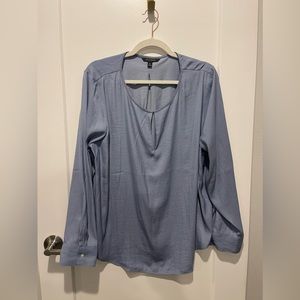 Banana Republic blue blouse